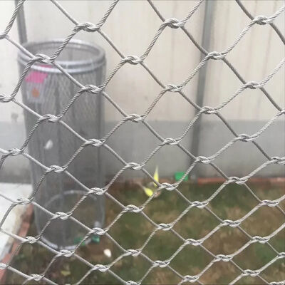 Cost-Effective Stainless Steel Wire Rope Mesh with 1.6mm to 2.4mm Wire Thickness and 50mm to 100mm Mesh Eye Size for Plant Trellis