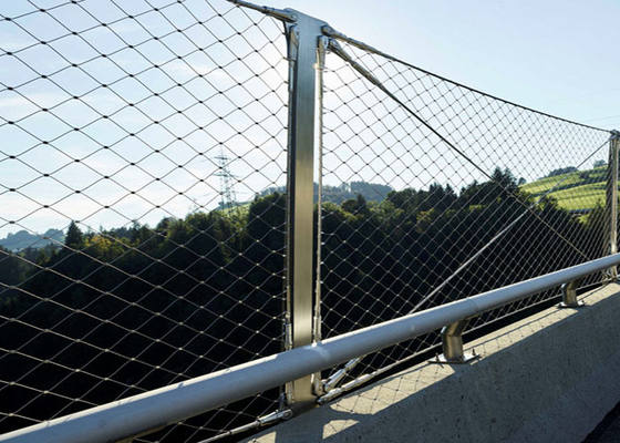 ที่กำหนดเอง 2.0 Mm Balustrade สายเคเบิลตาข่าย 80 * 80 Mm Hole