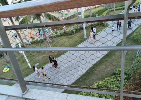 SS 304 ตาข่ายลวดสลิงแบบยืดหยุ่น 2.0 มม. 60x60 MM ป้องกันการกัดกร่อน