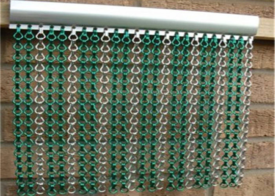 Double Hooks Colorfast อลูมิเนียม Chain Fly Curtains ขนาดที่กำหนดเอง