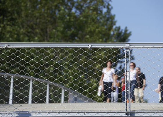 ตาข่ายเคเบิลราวบันไดสแตนเลส 2.0 มม. 7x7 80x138 มม.