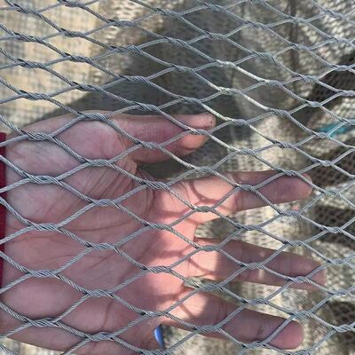 ราวบันไดตาข่ายเชือกลวดสแตนเลสชนิด X-Type ป้องกัน