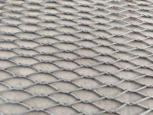 ความยาวม้วน 30m ช่องเปิดเครือสายนก 30mm X 30mm Mesh ทนทาน