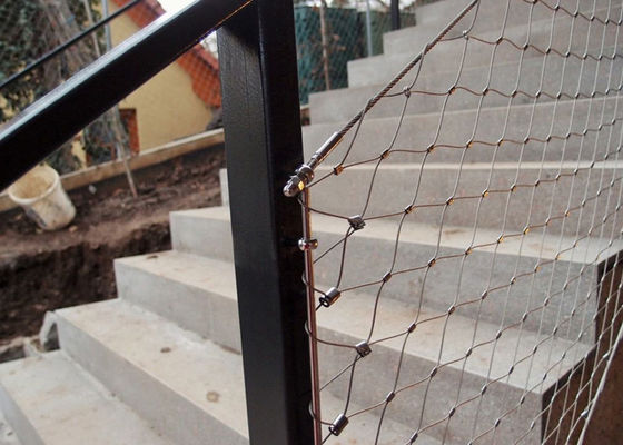 สายใยเหล็กไร้ขัดเหล็ก สายใยเหล็กไร้ขัดเหล็ก มีช่องช่อง 80x80mm Mesh เพื่อป้องกันการตกใน SS 304/316 Balustrade Infill Cable Mesh